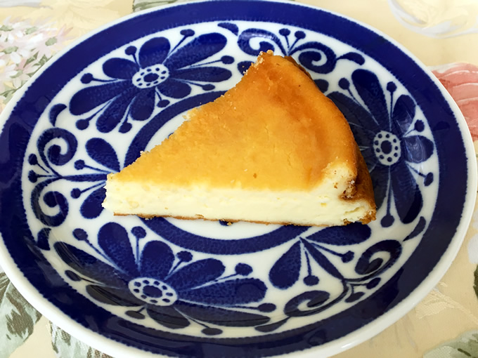 Yagi Cafeのベイクドチーズチーズケーキ 呉市安浦町安登 広島 ホームページ制作 なないろウェブ